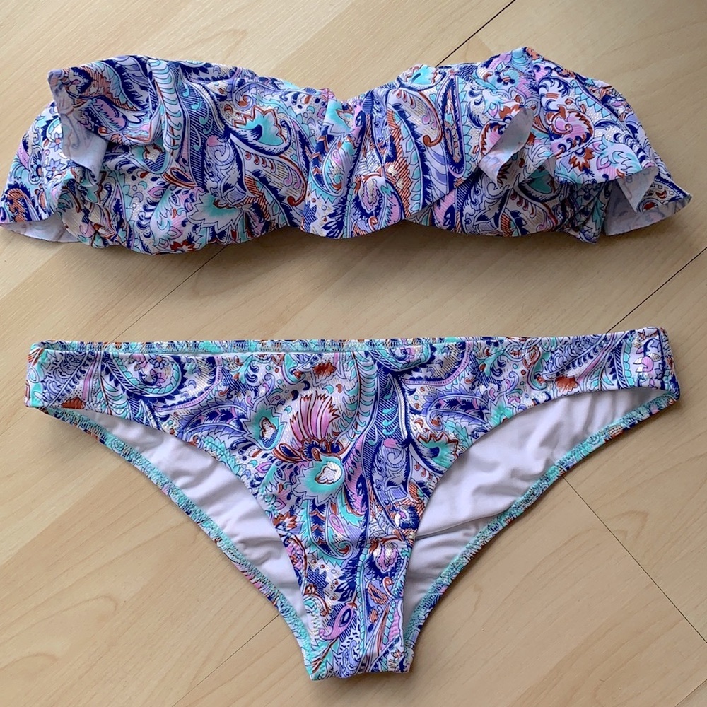 Victoria’s Secret- Paisley Swim Set NWOT
